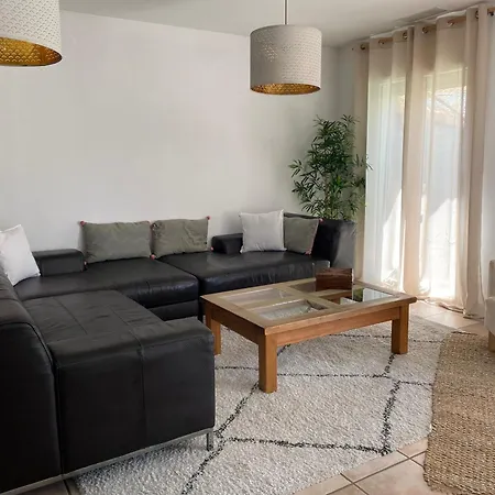 Avec Piscine Et Jardin Prives, Cosy Avec Clim
